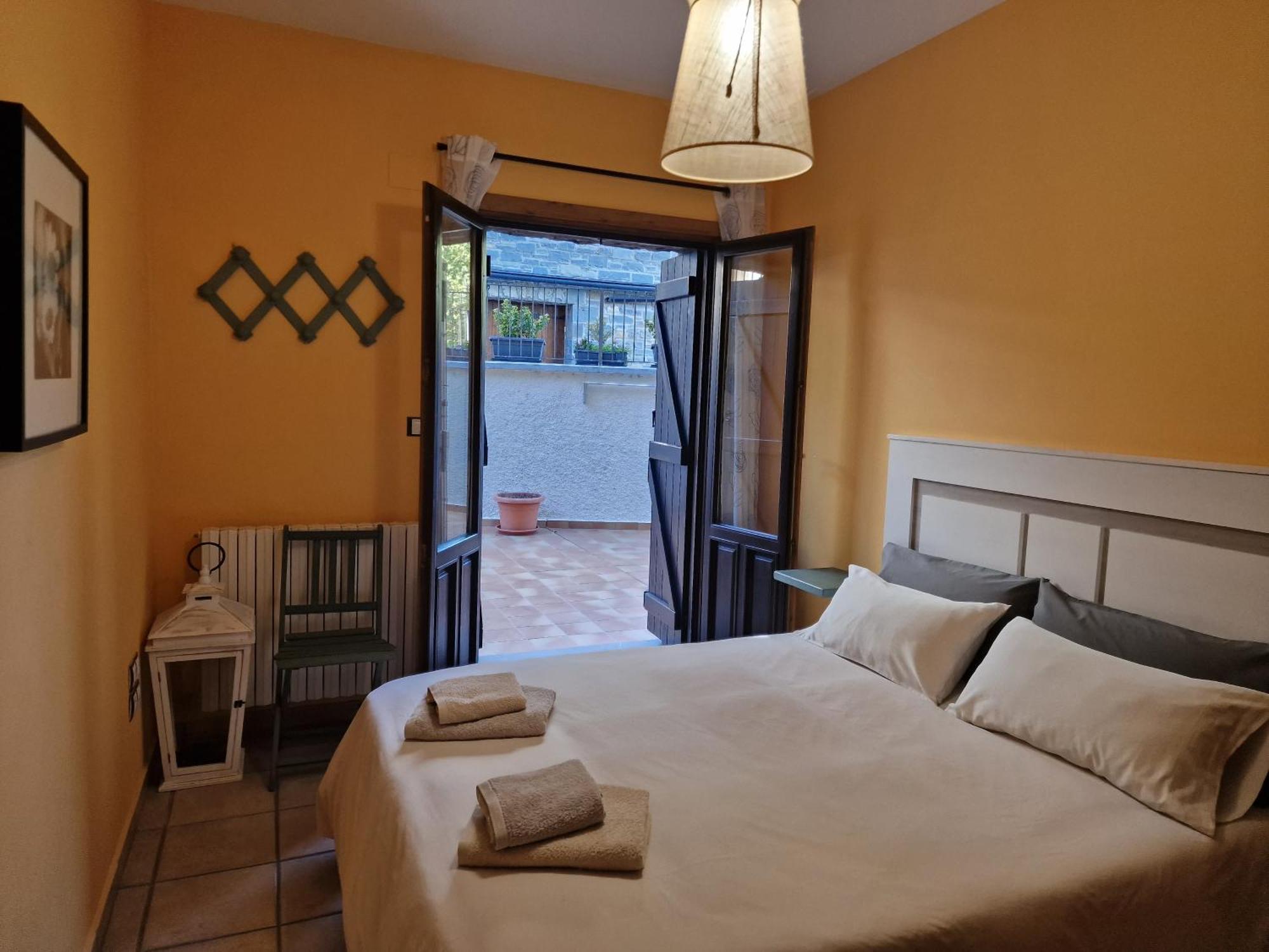 Casa Che Playa & Montana Biescas Apartment Exterior photo